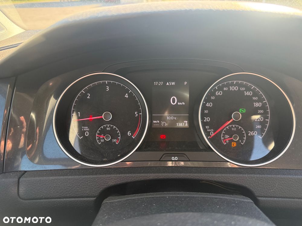 Volkswagen Golf ver-2-0-tdi-bluemotion-technology-dsg-comfortline - 3