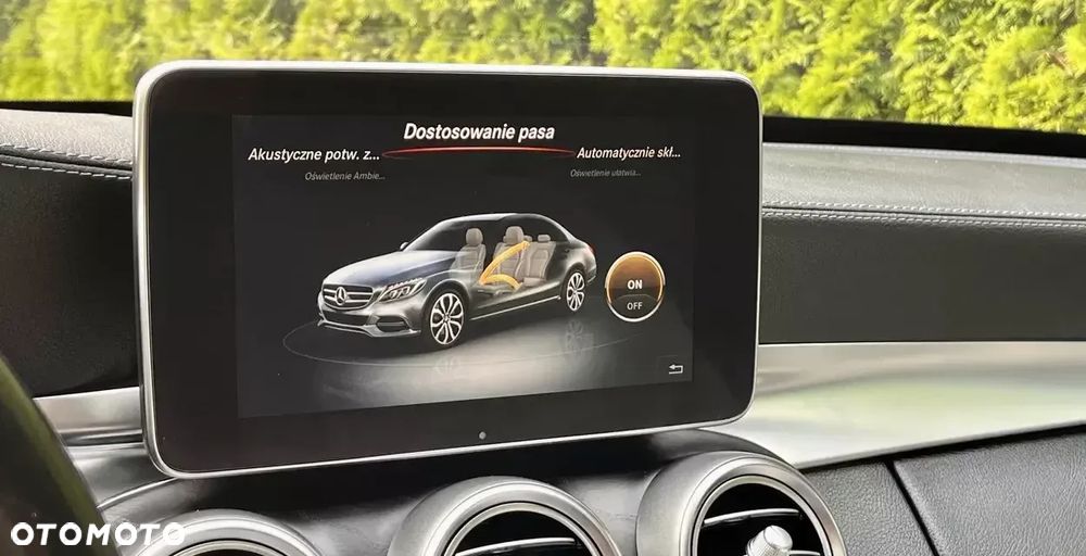 Mercedes-Benz Klasa C 220 (BlueTEC) d T 7G-TRONIC AMG Line - 21
