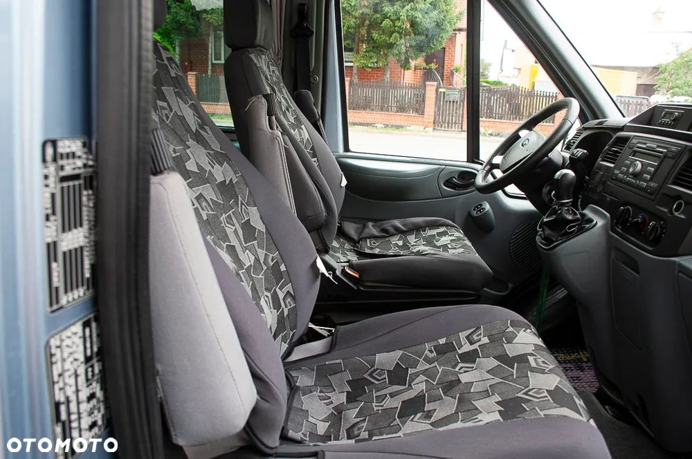 Ford Transit - 21