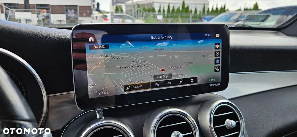 Mercedes-Benz GLC 220 d 4Matic 9G-TRONIC AMG Line - 26