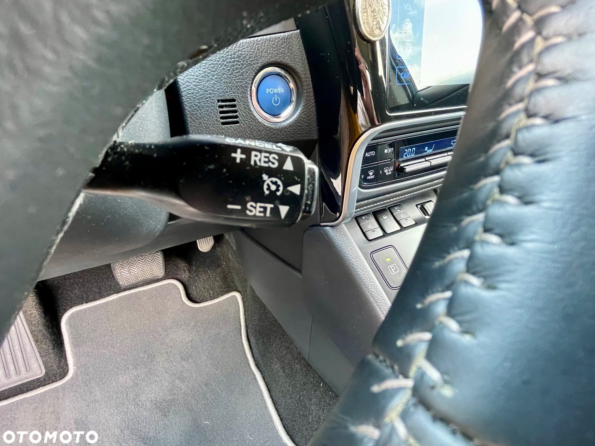 Toyota Auris Hybrid 135 Premium - 20