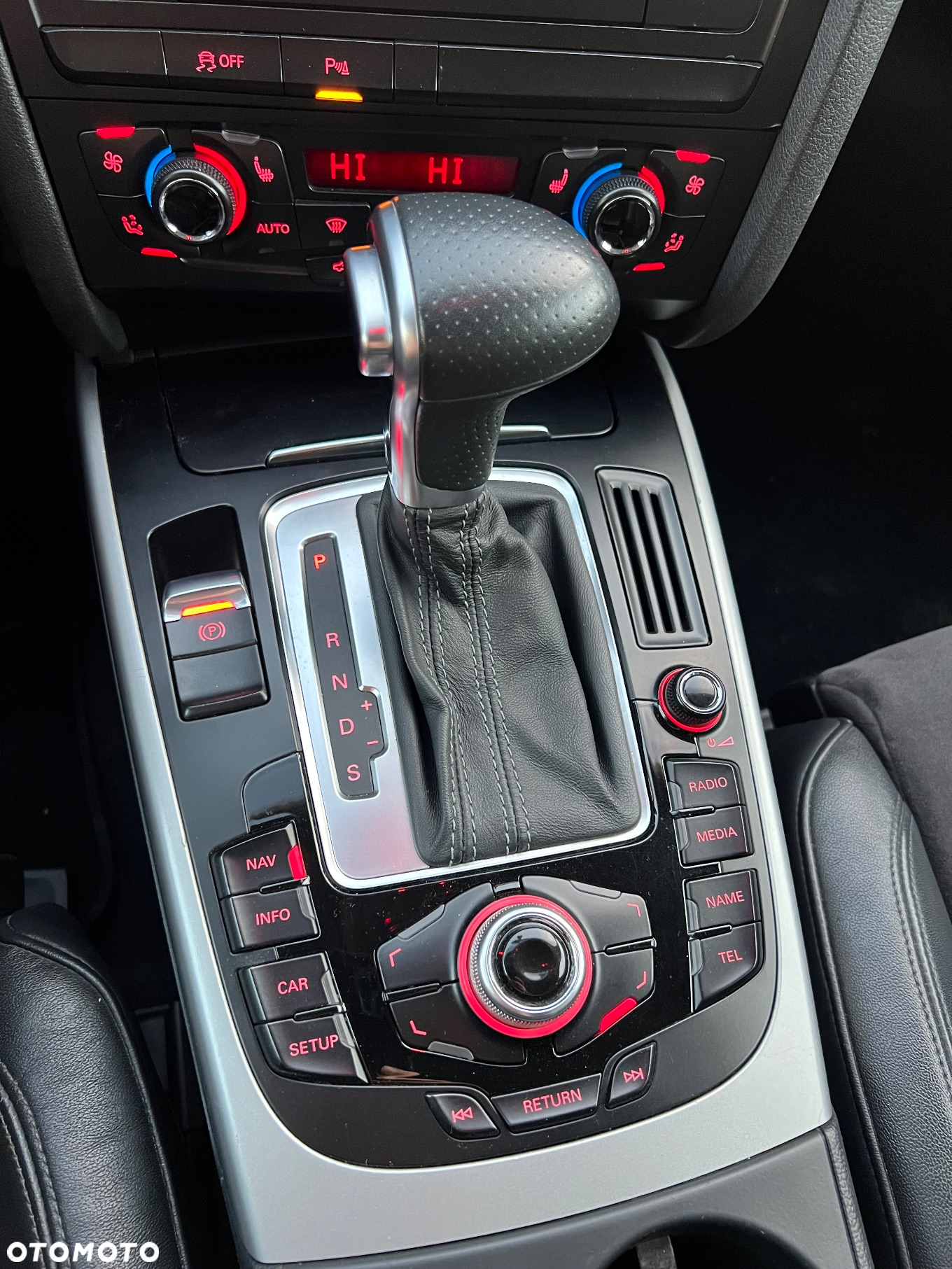 Audi A4 2.0 TDI Multitronic - 14