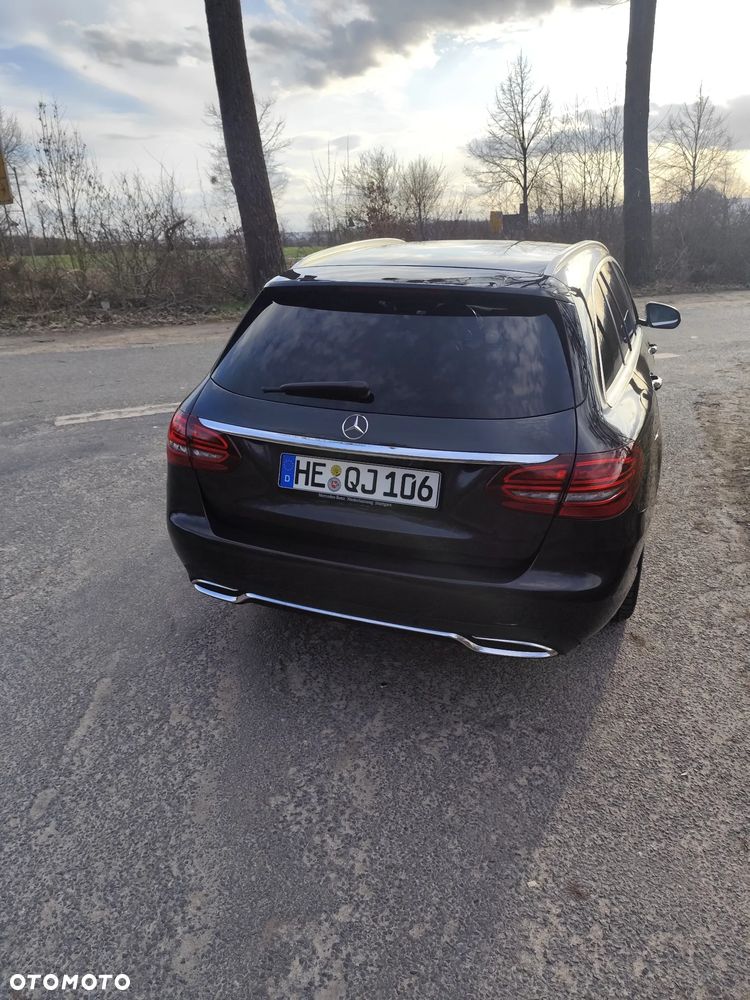 Mercedes-Benz Klasa C 200 d 9G-TRONIC - 10