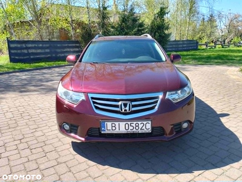 Honda Accord 2.0 Executive Nav - 2