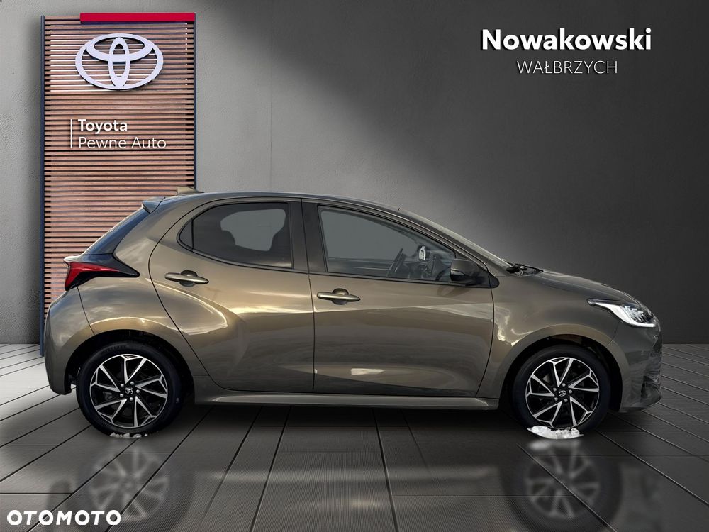Toyota Yaris - 6