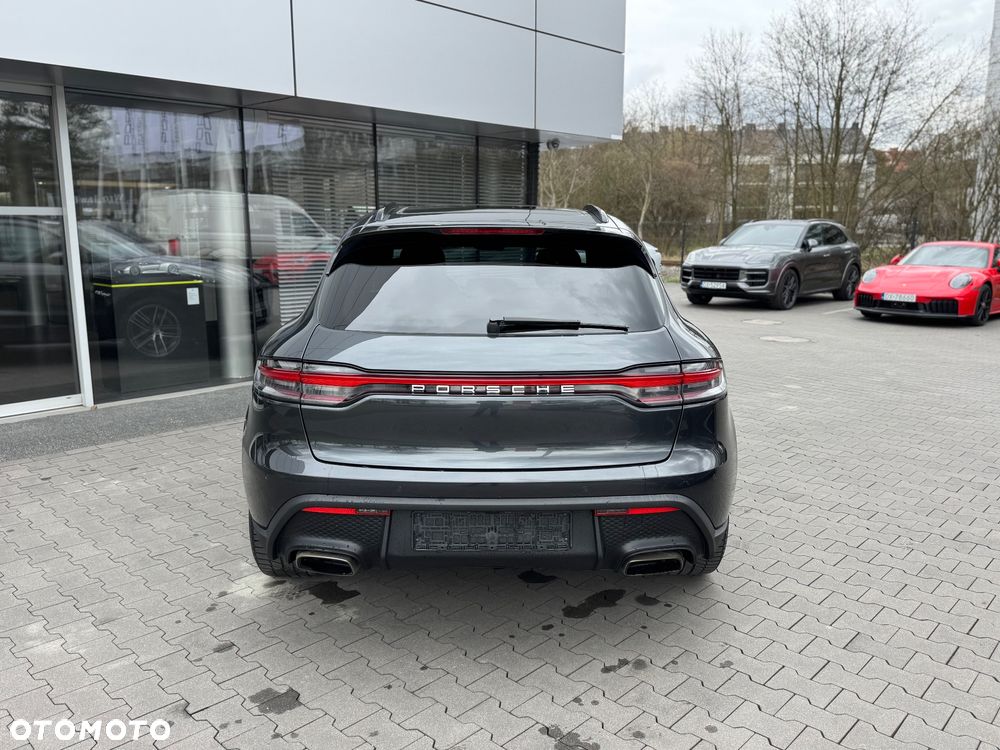 Porsche Macan Standard - 11