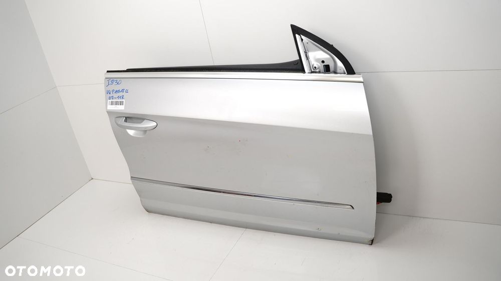 DRZWI PRAWY PRZÓD PRZEDNIE VW PASSAT CC 07-11R LA7W - 2
