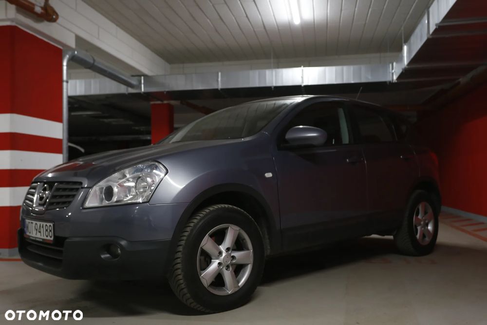 Nissan Qashqai 2.0 dCi 4x4 Tekna - 2