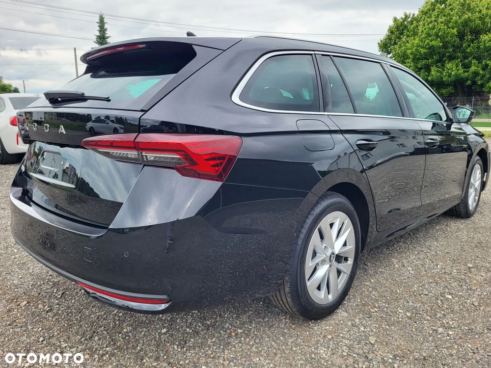 Skoda Octavia 1.5 TSI mHEV DSG Selection - 5
