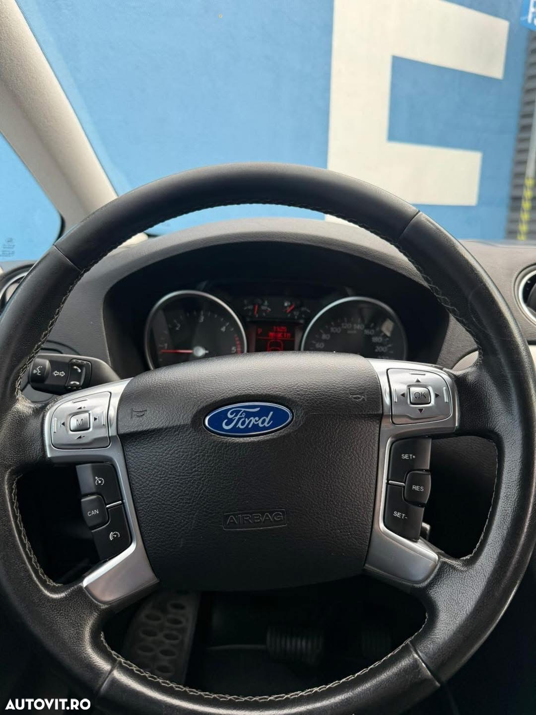 Ford S-Max 2.0 TDCi DPF Aut. Business Edition - 9