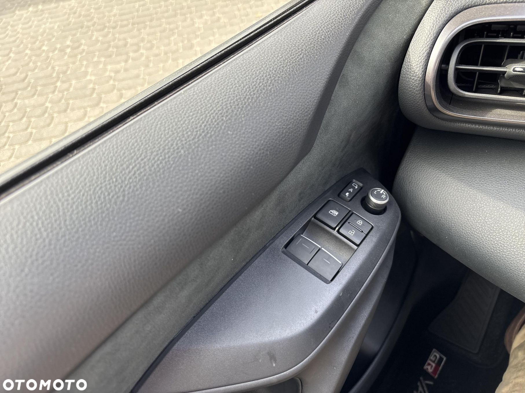 Toyota Yaris GR 1.6 Dynamic - 25