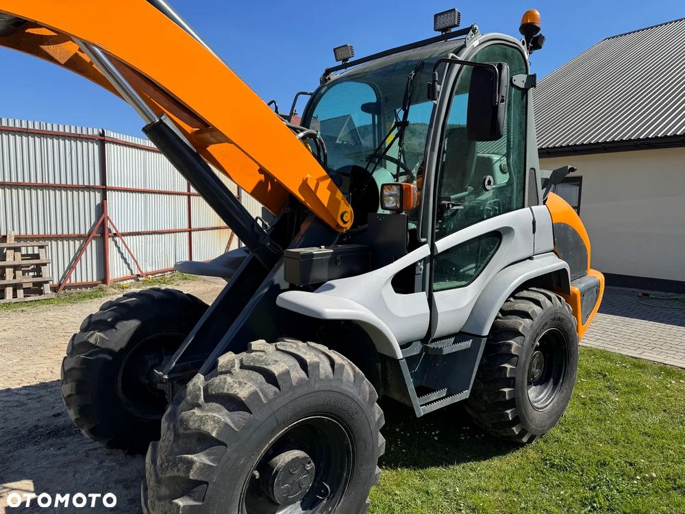 Kramer ALLRAD 680 - 6