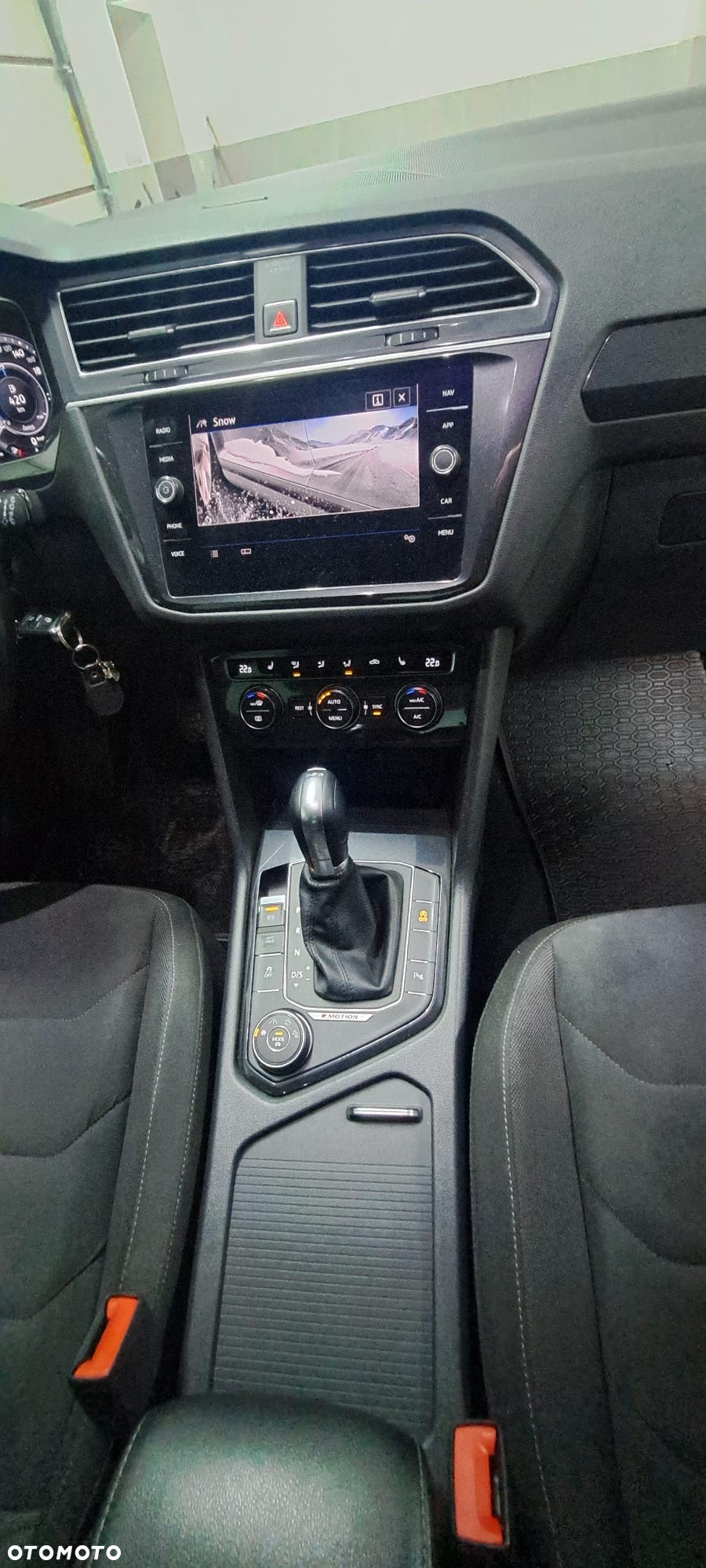 Volkswagen Tiguan 2.0 TDI SCR 4Mot R-Line DSG - 27