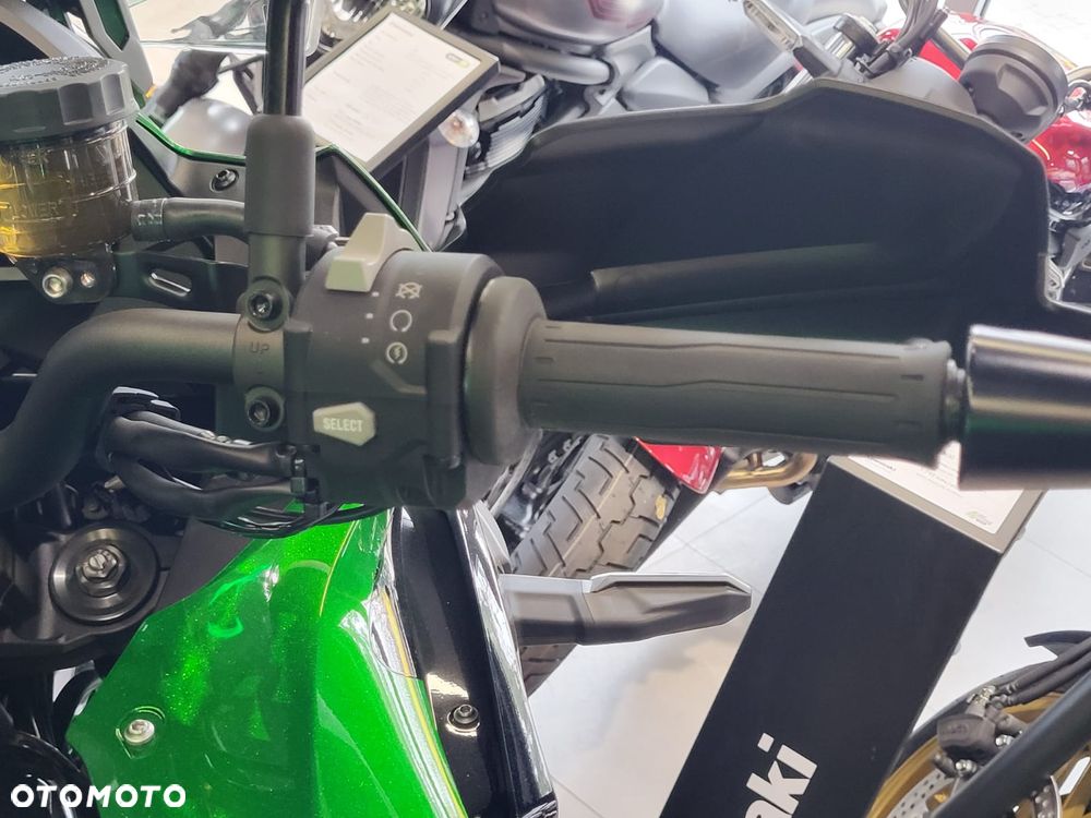 Kawasaki Versys 1000 - 8