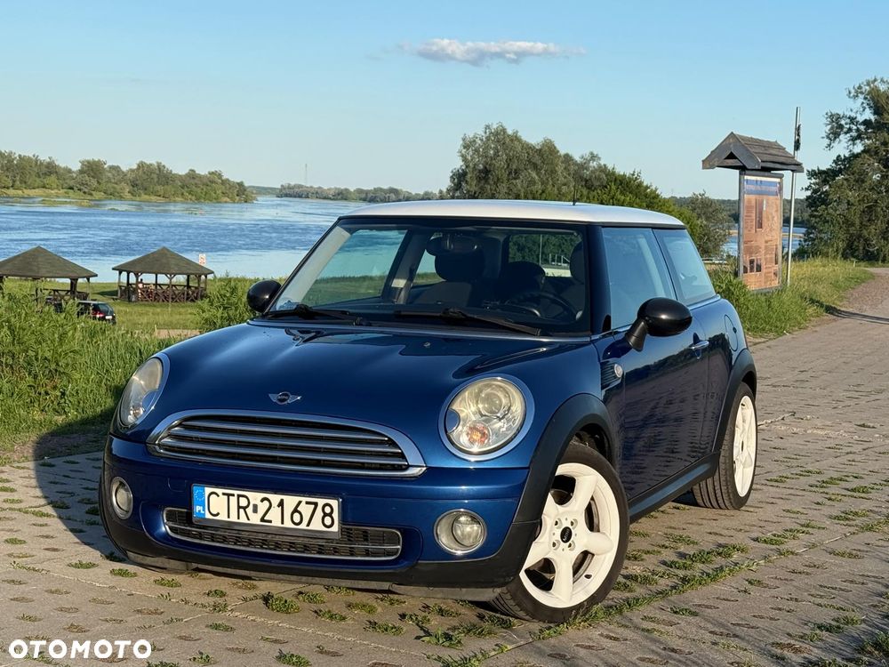 MINI Cooper Standard - 2