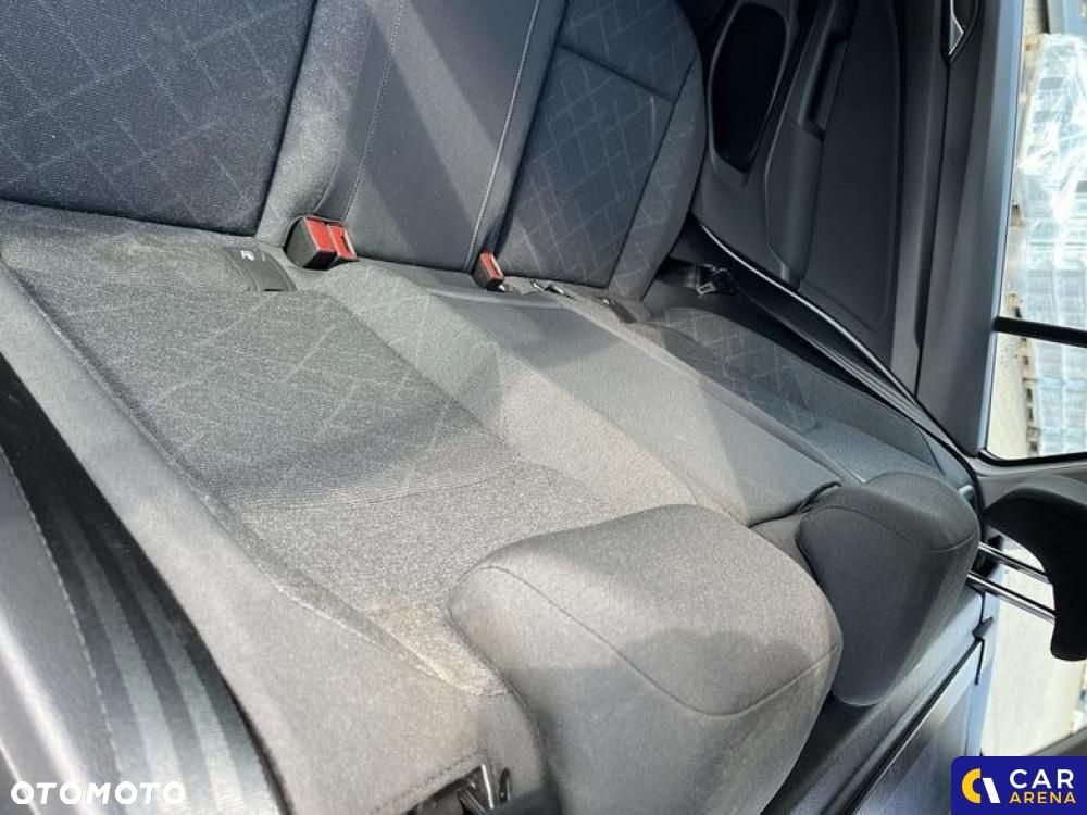 Volkswagen Golf - 23