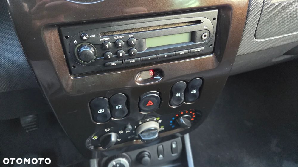 Dacia Duster dCi 110 FAP 4x4 Prestige - 17