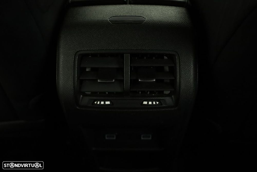 DS DS4 1.2 PureTech Performance Line EAT8 - 23