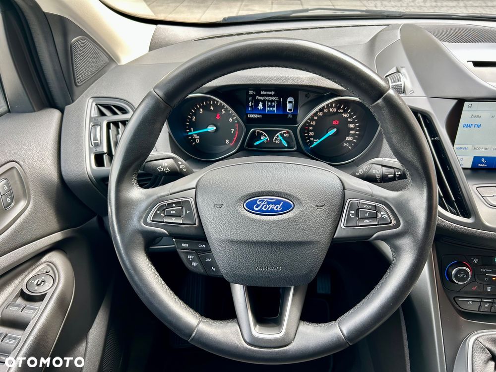 Ford Kuga - 25