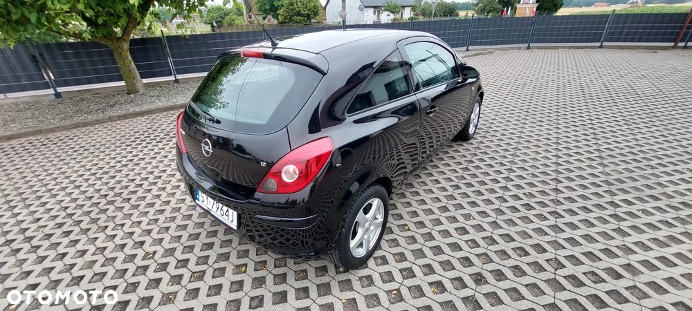 Opel Corsa - 20