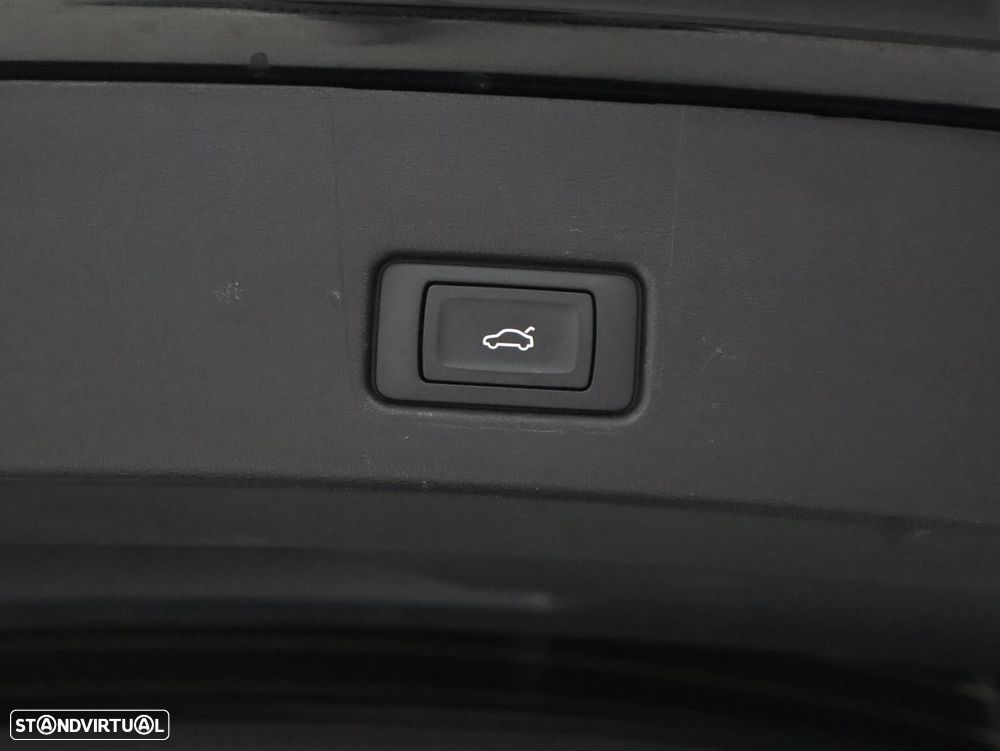 Audi Q4 Sportback e-tron - 7
