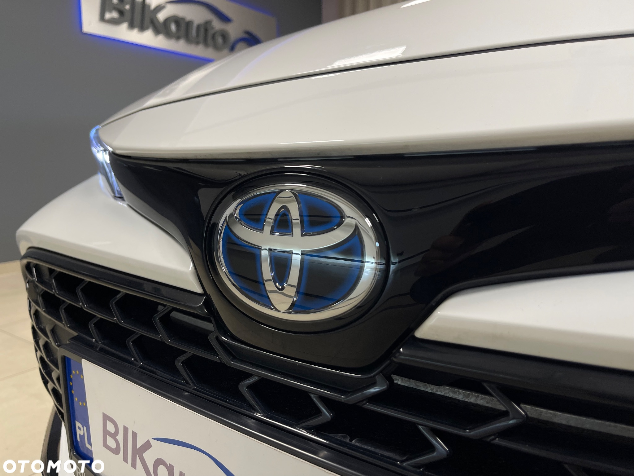 Toyota Corolla 1.8 Hybrid Comfort - 36