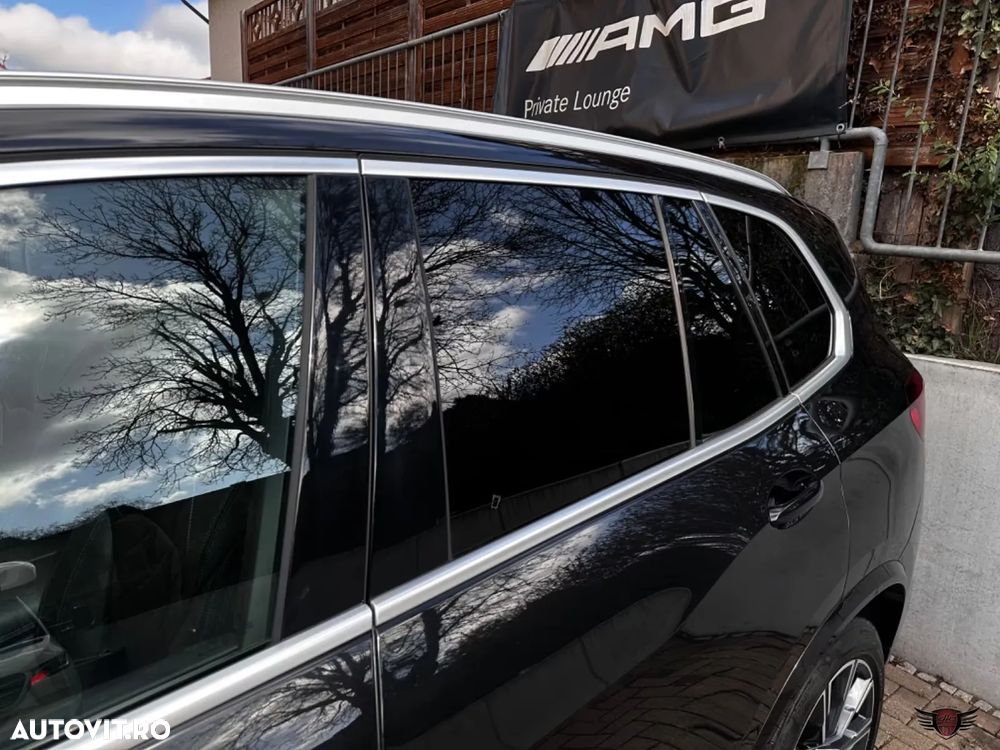 BMW X5 xDrive45e - 33