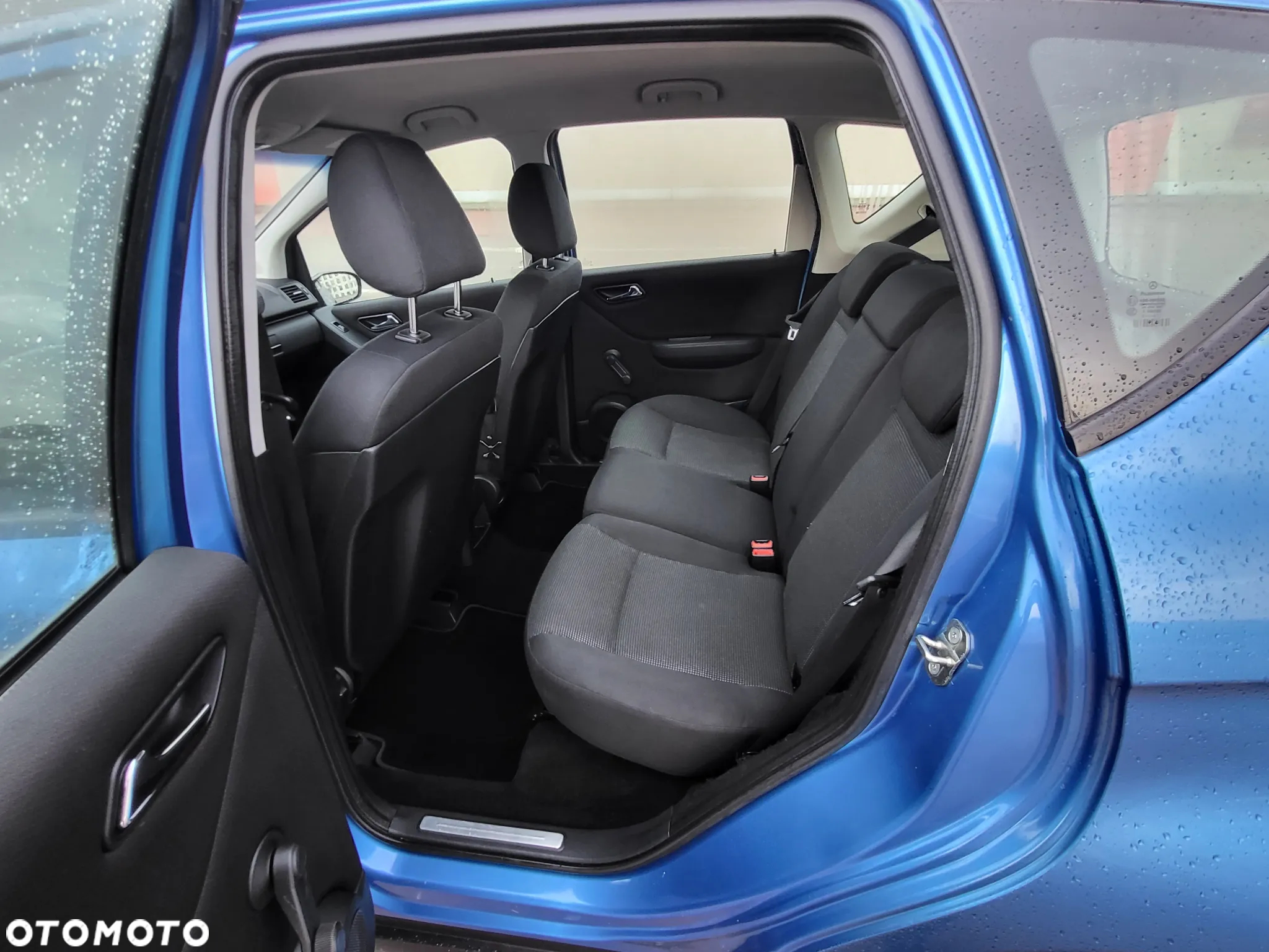 Mercedes-Benz Klasa A 160 CDI Autotronic Avantgarde DPF Polar Star - 26