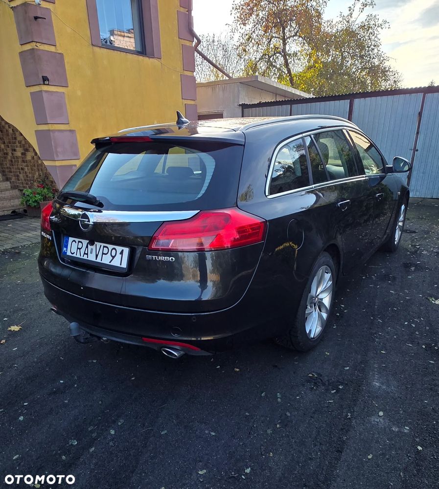Opel Insignia - 1