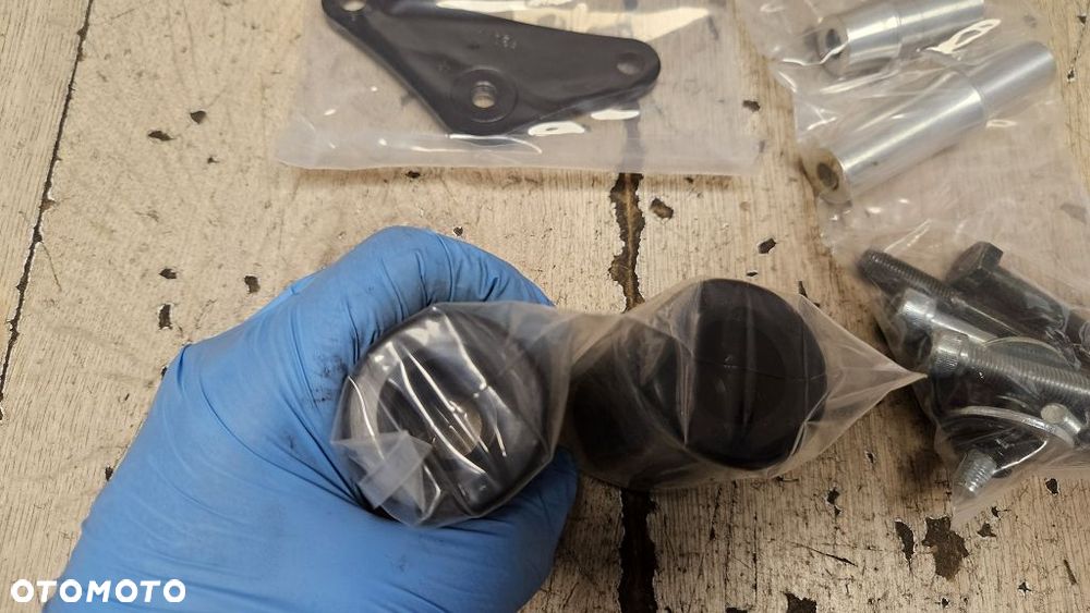 Oryginalne crash-pady Yamaha XJ6F Diversion  36P-F11D0-V0 - 5