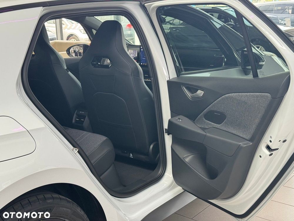 Volkswagen ID.3 - 12