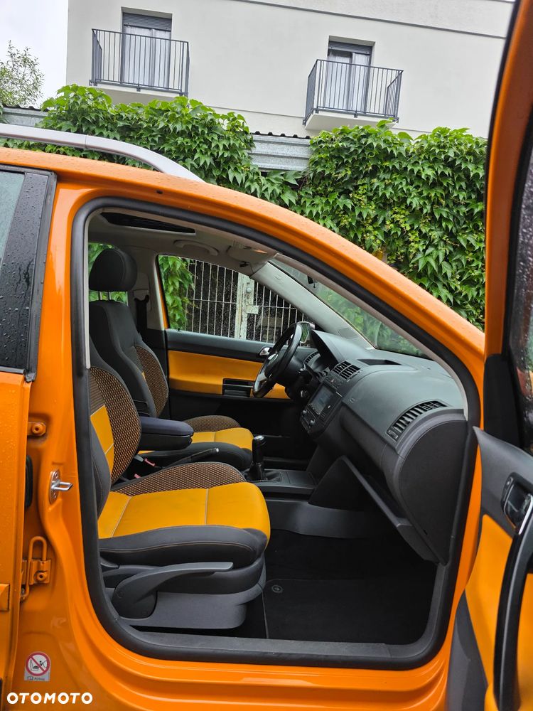 Volkswagen Polo Cross 1.4 16V Highline - 15