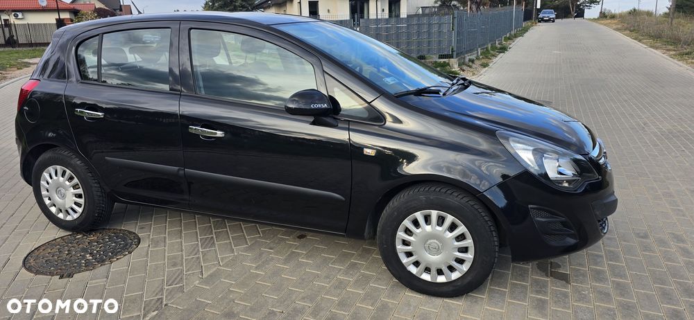 Opel Corsa 1.2 16V Edition / Active - 15