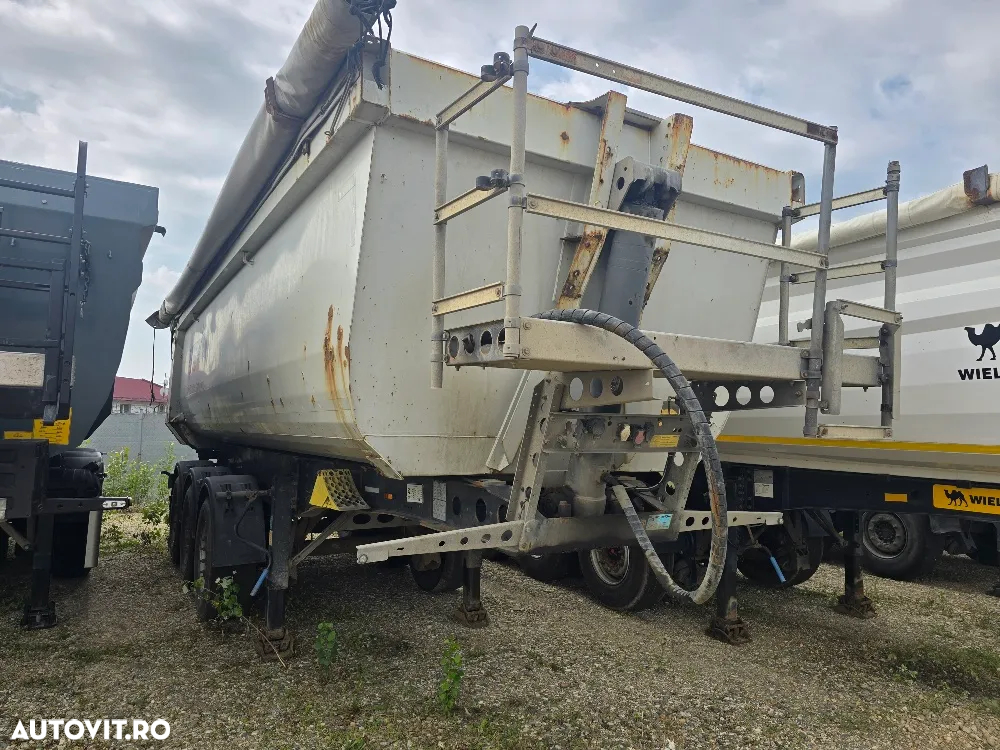 Schmitz Cargobull SKI 24 - 2