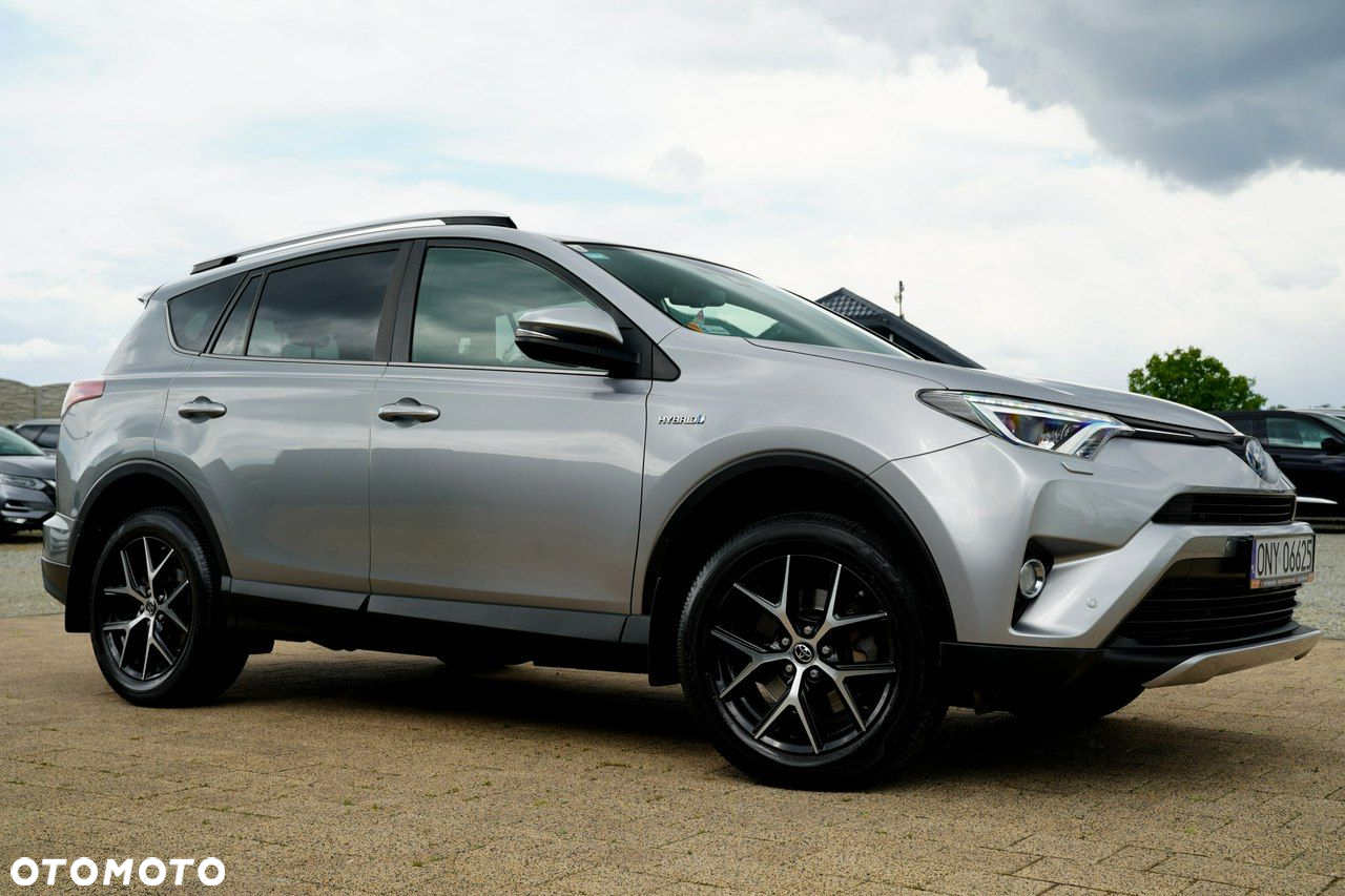 Toyota RAV4 - 2