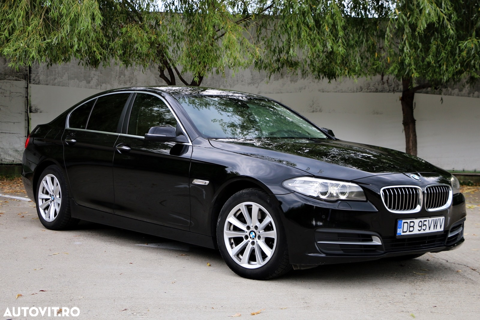 BMW Seria 5 - 12