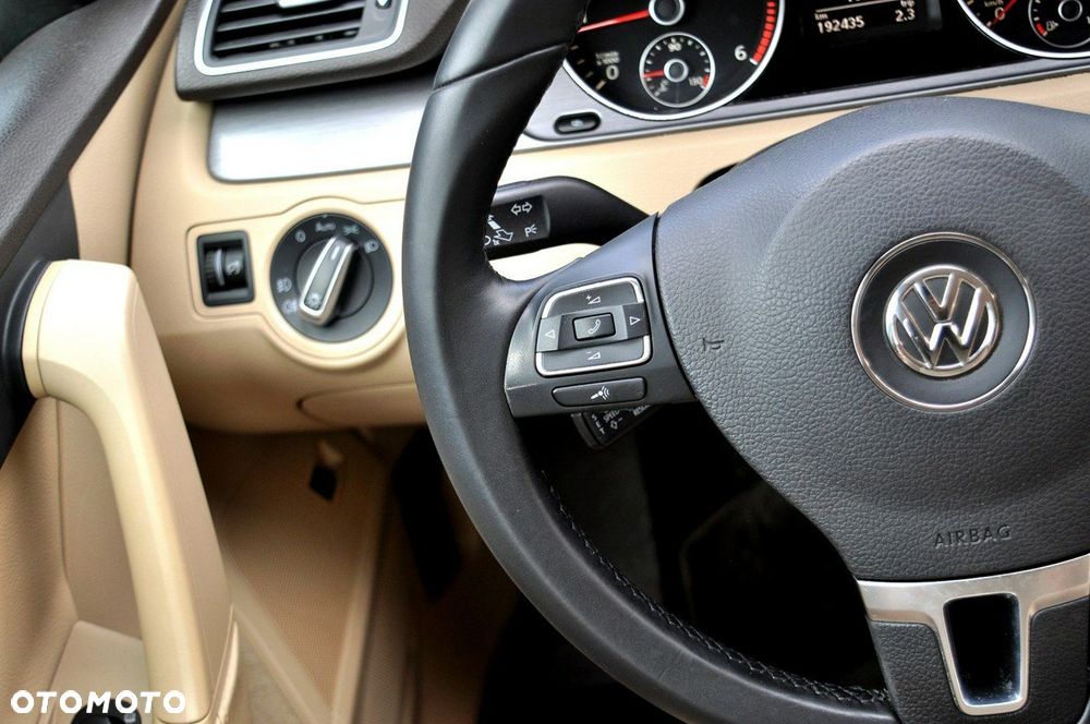 Volkswagen Passat Variant - 18
