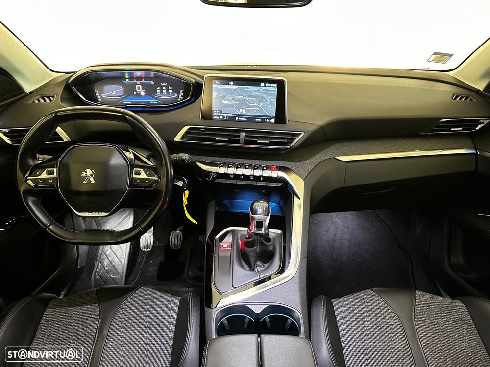 Peugeot 3008 1.5 BlueHDi Allure - 17