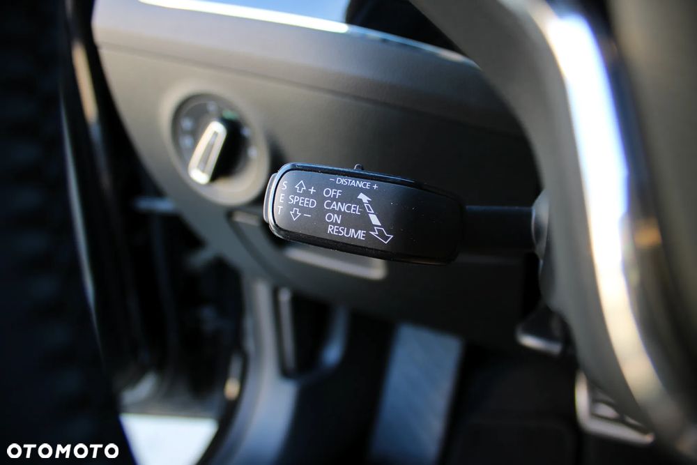 Skoda Superb 2.0 TDI SCR L&K DSG - 26