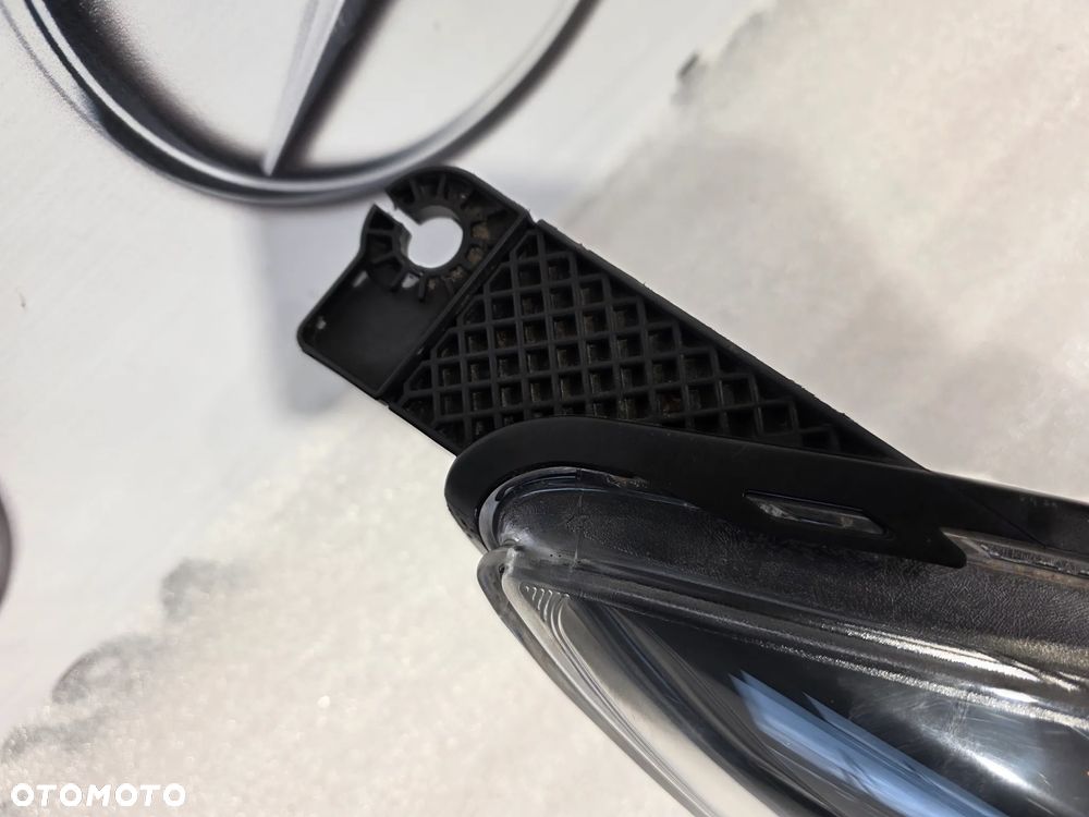 FORD FOCUS MK3 10- KOMPLET LAMP LEWA + PRAWA LAMPA PRZEDNIA PRZÓD CIEMNA ST / TITANIUM , NR BM51-132029-CH / BM51-13W030-CH , NR AUKCJI LPP264 - 9