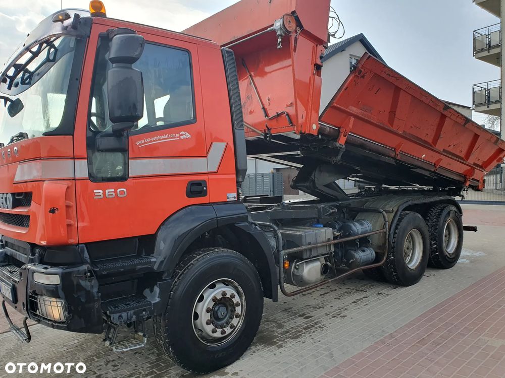 Iveco TRAKKER - 1