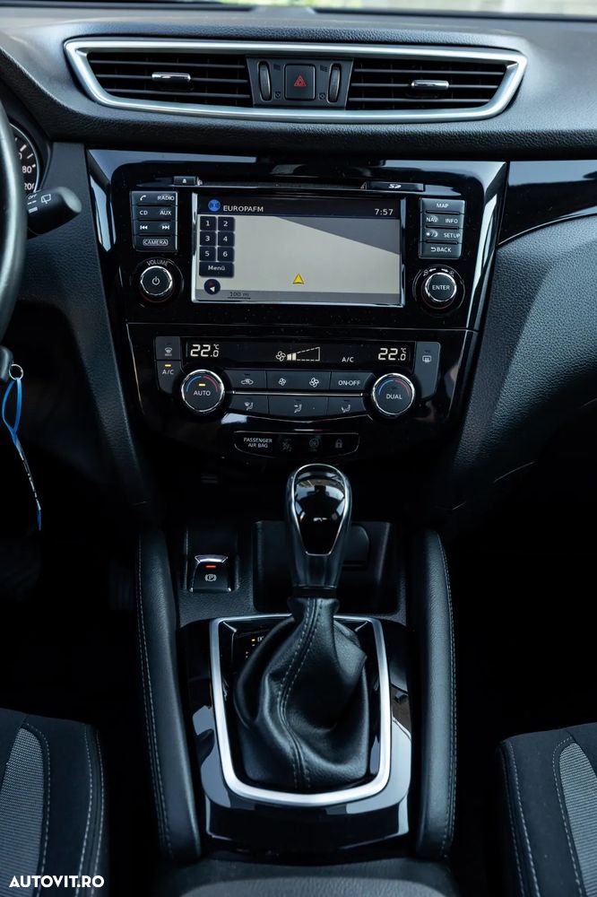 Nissan Qashqai 1.2 DIG-T Xtronic TEKNA - 13