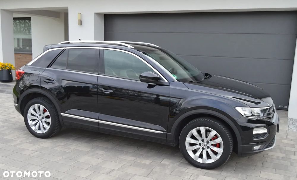 Volkswagen T-Roc - 3
