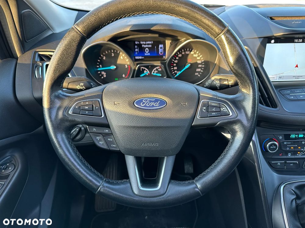 Ford Kuga 2.0 TDCi 4WD Titanium Plus - 22