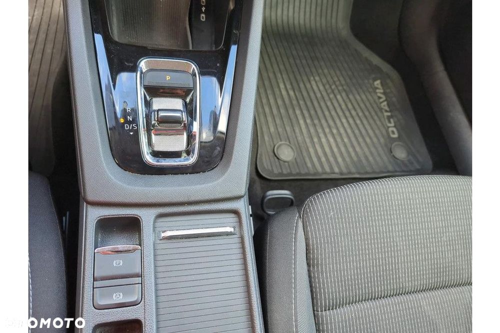 Skoda Octavia - 14