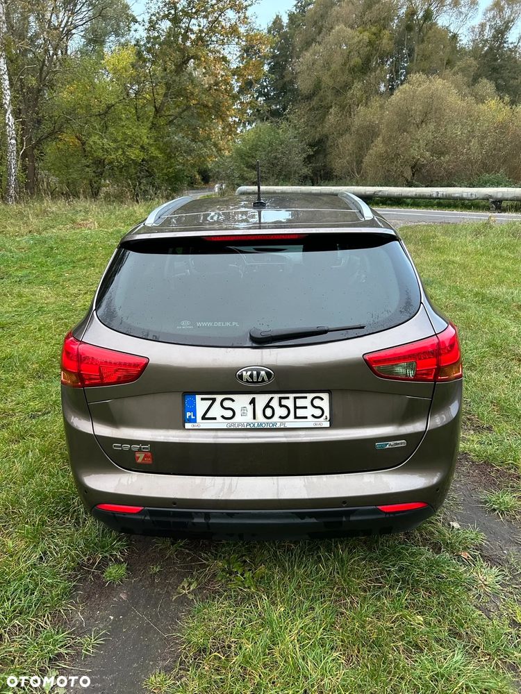 Kia Ceed - 6