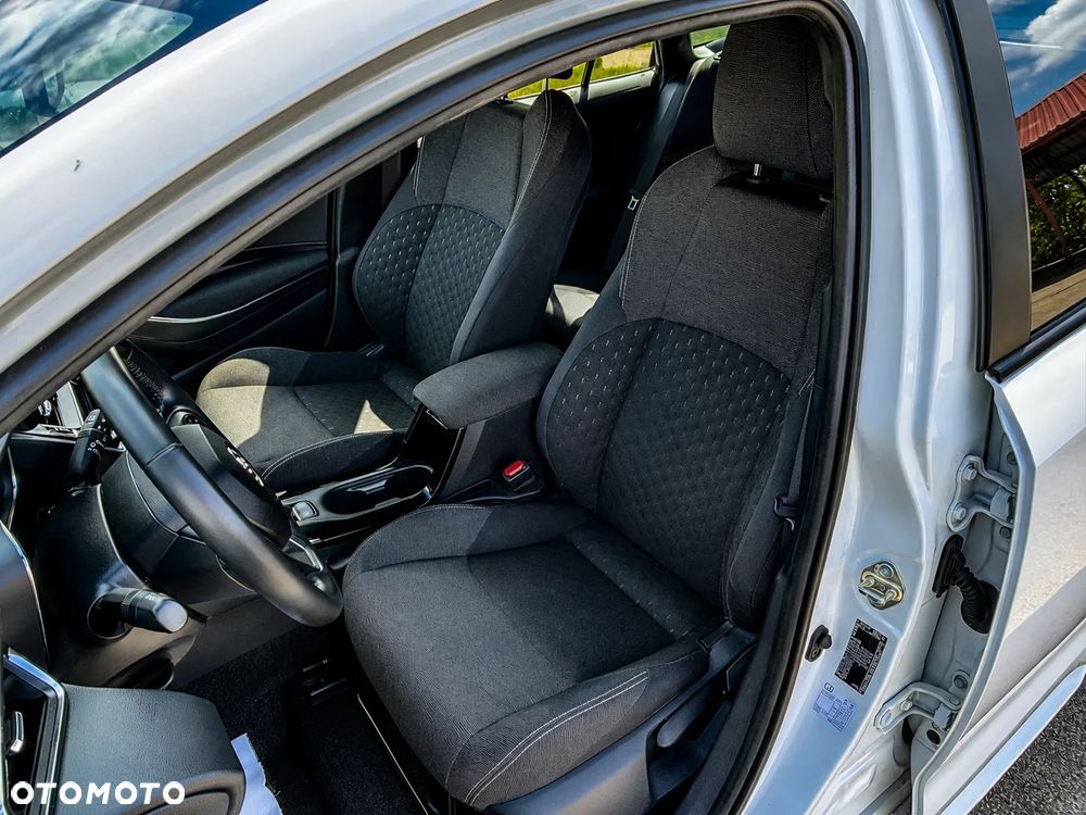 Toyota Corolla 1.8 Hybrid Comfort - 17