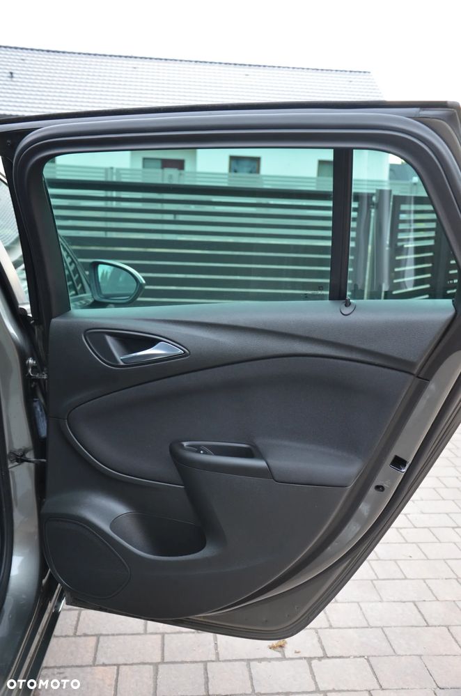 Opel Astra 1.4 Turbo ON - 16