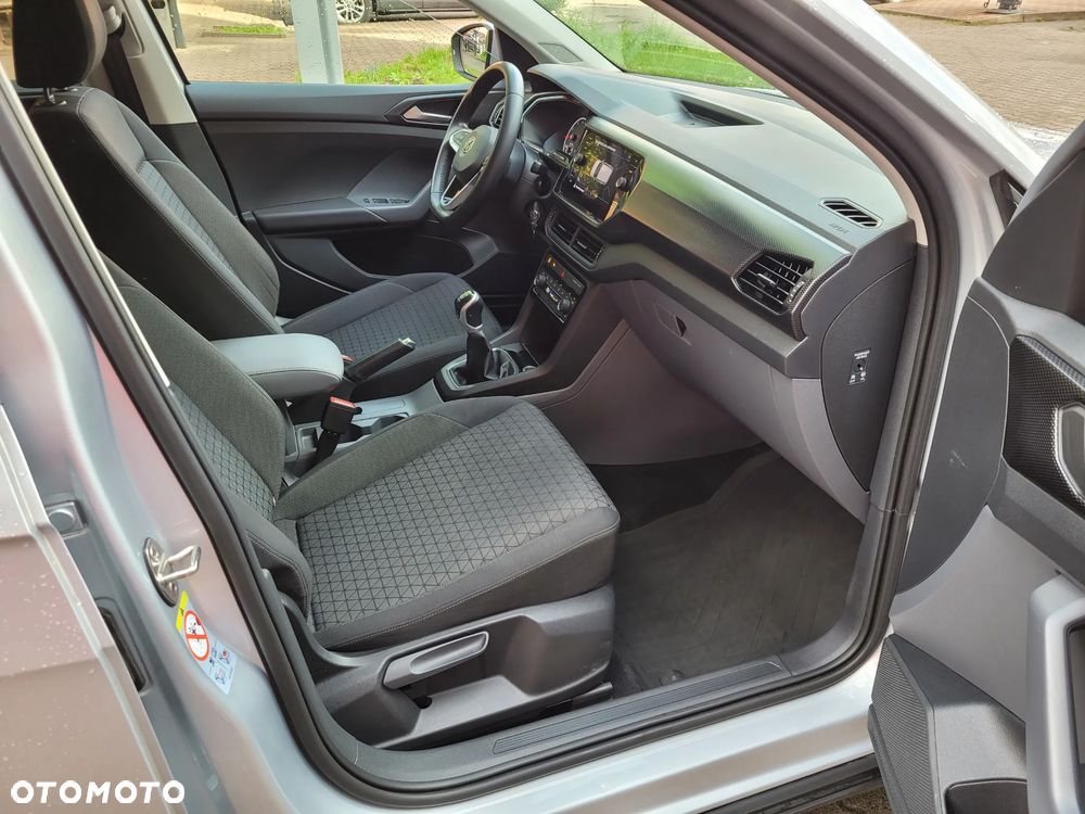 Volkswagen T-Cross 1.0 TSI United - 25