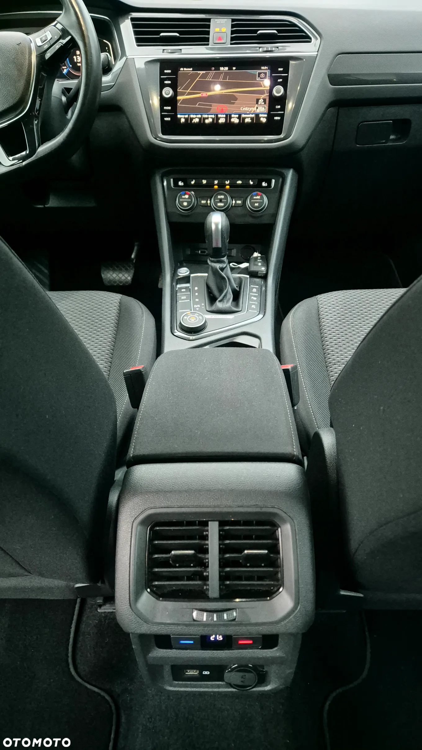 Volkswagen Tiguan 2.0 TSI 4Mot Highline DSG - 11
